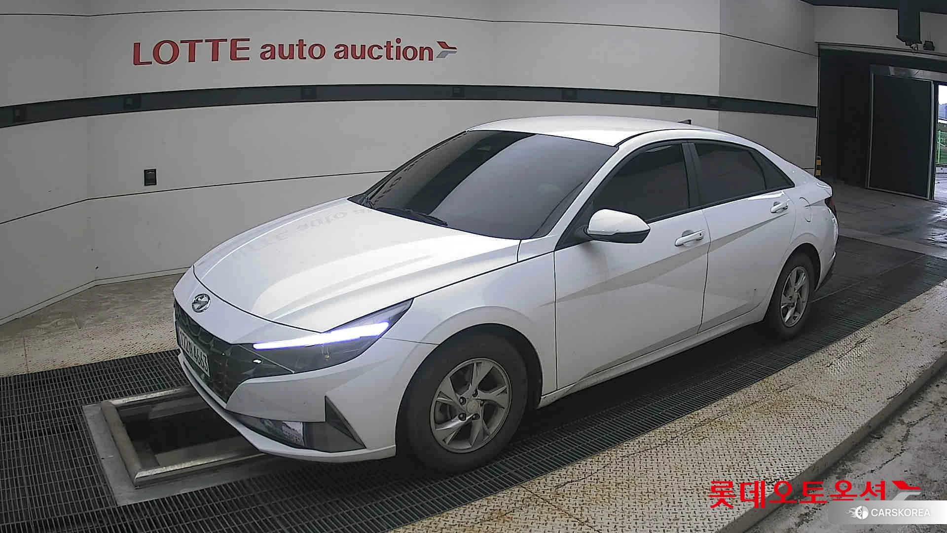 Hyundai Avante 2023 Polar White из Кореи, фото 4