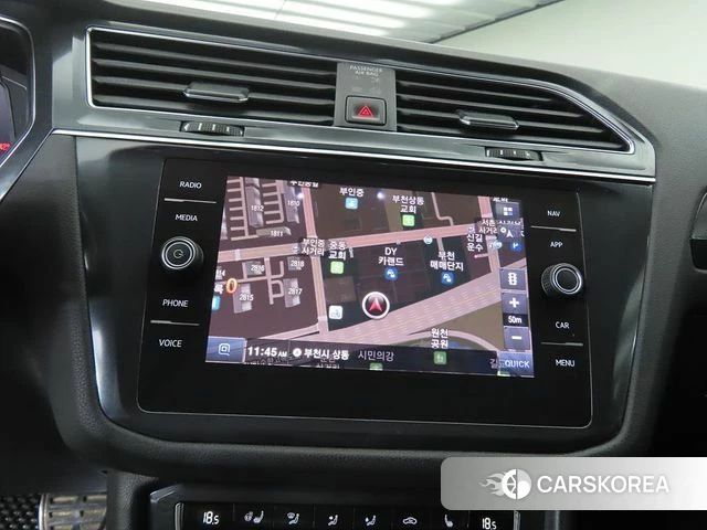 Volkswagen Tiguan second Generation 2020 Белый из Кореи, фото 4