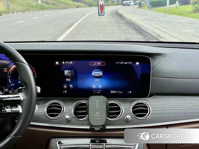 Mercedes-Benz E-Class 2022 Черный из Китая, фото 4