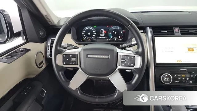 Land Rover Discovery 5 2021 Белый из Кореи, фото 4