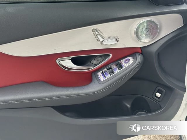 Mercedes-Benz C-class 2021 Белый из Китая, фото 4