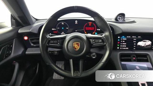 Porsche Taycan 2021 Белый из Кореи, фото 4
