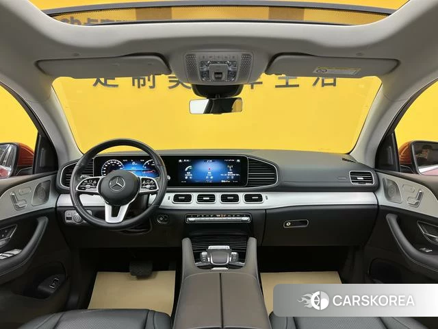 Mercedes-Benz GLE 2023 Красный из Китая, фото 4