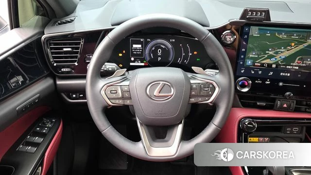 Lexus NX350h Second generation 2025 Белый из Кореи, фото 4