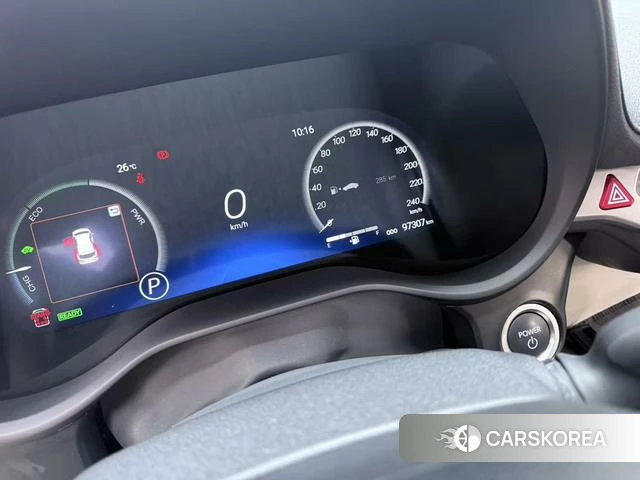 Toyota Sienna 2024 Серебристо-серый из Китая, фото 4