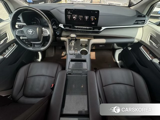 Toyota Sienna 2022 Белый из Китая, фото 4