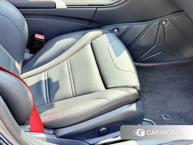 Mercedes-Benz AMG C-Class 2022 Темно-серый из Китая, фото 4