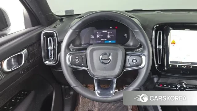 Volvo XC40 Richards 2022 Белый из Кореи, фото 4