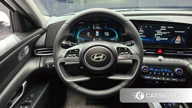 Hyundai The New Avante (CN7) 2025 Белый из Кореи, фото 4