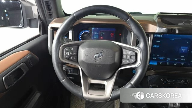 Ford Bronco 6th Generation 2022 Серый из Кореи, фото 4