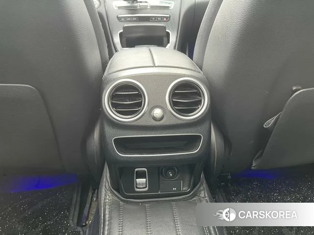 Mercedes-Benz C-class 2021 Белый из Китая, фото 4