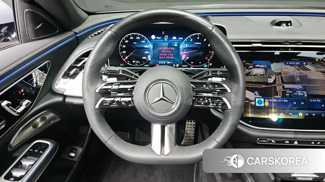 Mercedes-Benz E-Class W214 2024 Серебристо-серый из Кореи, фото 4