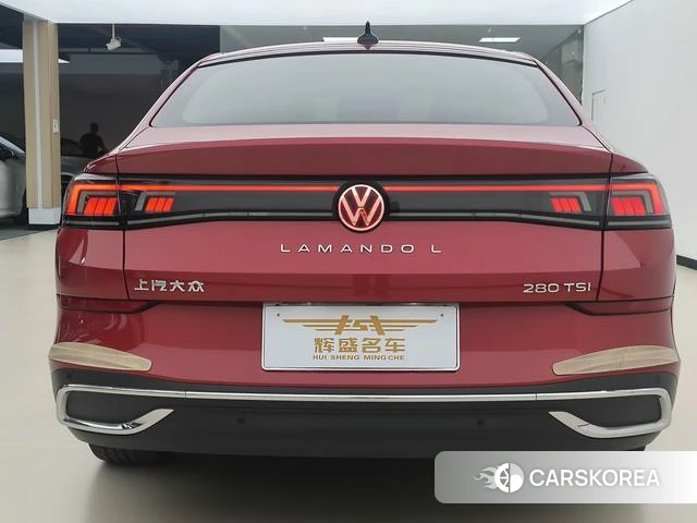 Volkswagen Lamando 2023 Красный из Китая, фото 4