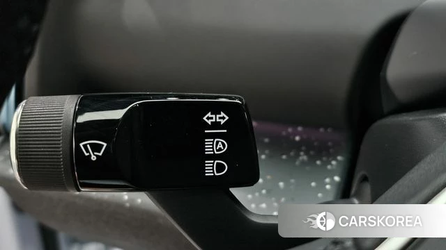 Volvo EX30 2025 Светло-серебряный цвет из Кореи, фото 4