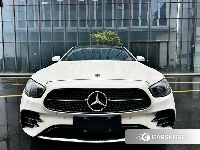 Mercedes-Benz E-Class 2022 Белый из Китая, фото 4
