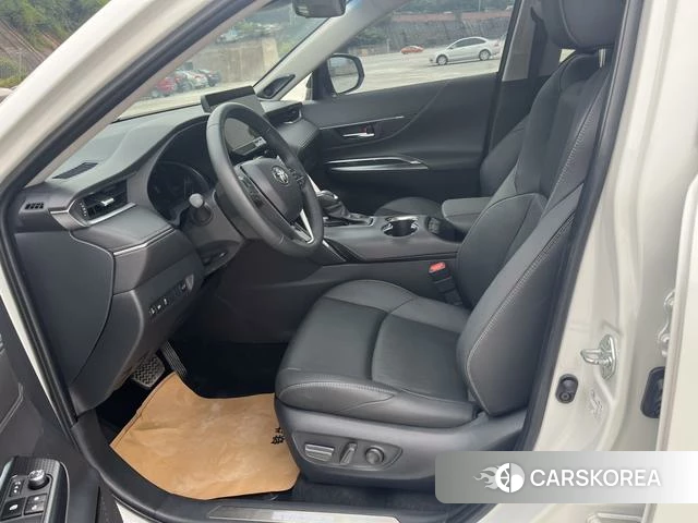 Toyota Venza 2023 Белый из Китая, фото 4