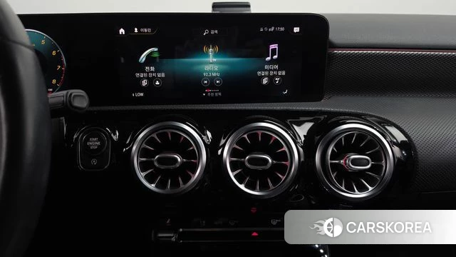 Mercedes-Benz A-Class W177 2021 Черный из Кореи, фото 4