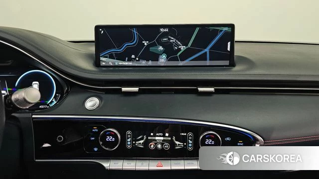 Genesis GV70 2024 Белый из Кореи, фото 4