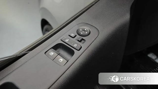 Hyundai Staria 2021 Серебристо-серый из Кореи, фото 4