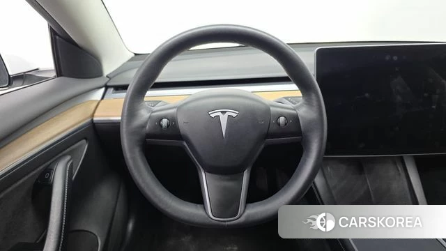 Tesla Model 3 2022 Белый из Кореи, фото 4