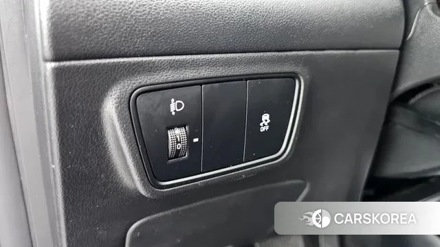 Hyundai Tucson (NX4) 2023 Серебристо-серый из Кореи, фото 4