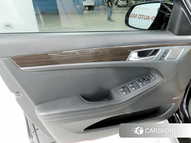 Genesis G80 2018 Черный из Кореи, фото 4