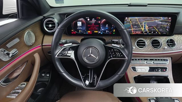 Mercedes-Benz E-Class W213 2021 Белый из Кореи, фото 4