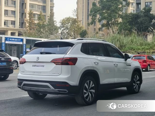 Volkswagen Tayron 2022 Белый из Китая, фото 4