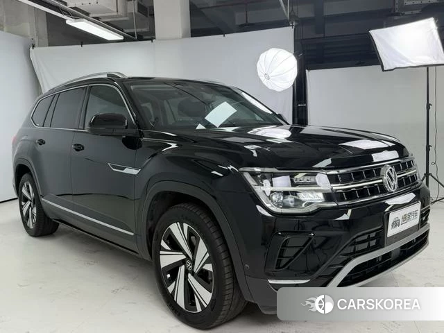 Volkswagen Teramont 2024 Черный из Китая, фото 4
