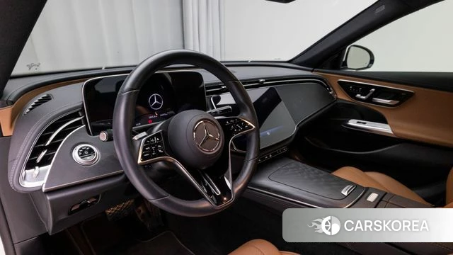 Mercedes-Benz E-Class W214 2024 Белый из Кореи, фото 4