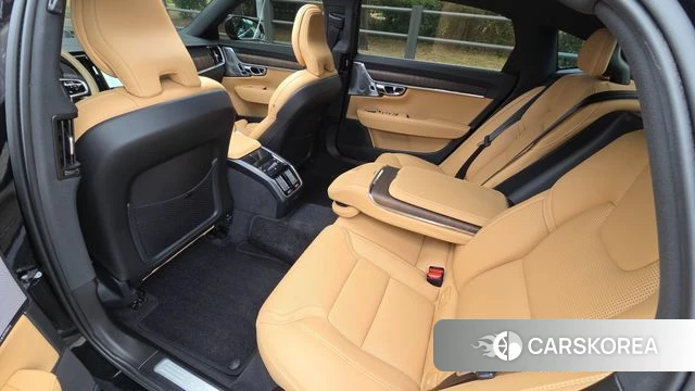Volvo S90 2022 Черный из Кореи, фото 4