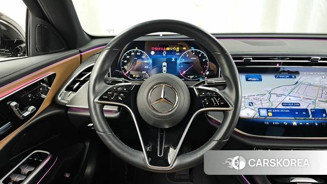 Mercedes-Benz E-Class W214 2024 Черный из Кореи, фото 4