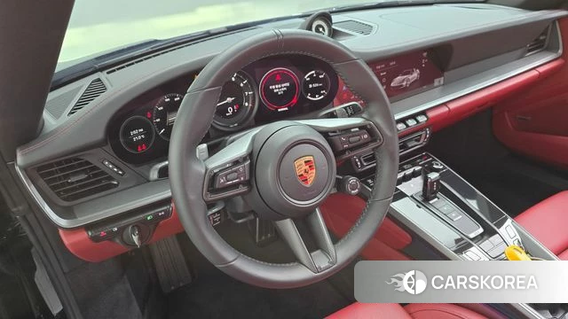 Porsche 911(992) 2024 Черный из Кореи, фото 4