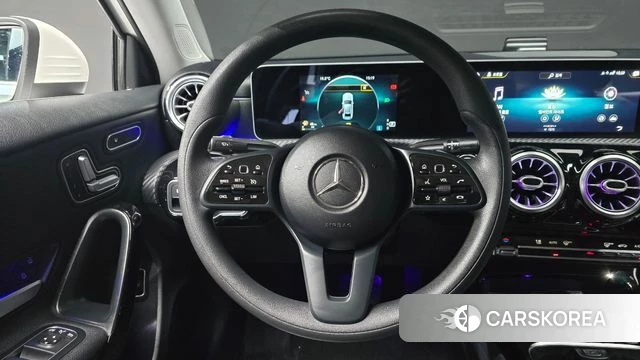 Mercedes-Benz A-Class W177 2020 Белый из Кореи, фото 4