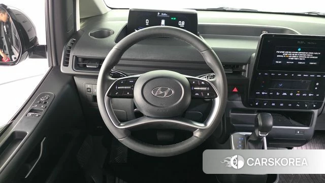 Hyundai Staria 2023 Серебристо-серый из Кореи, фото 4