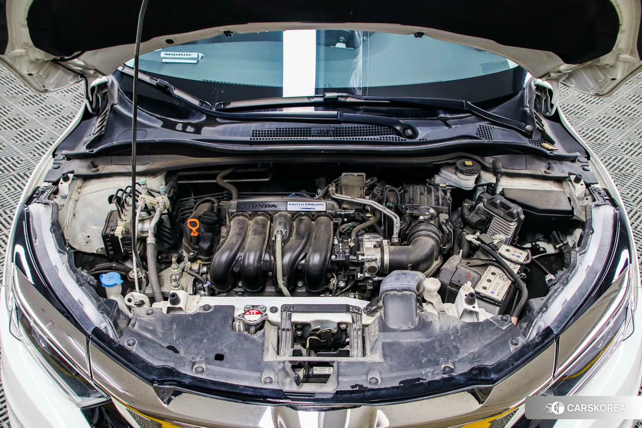 Honda Vezel 2020 Белый из Китая, фото 4