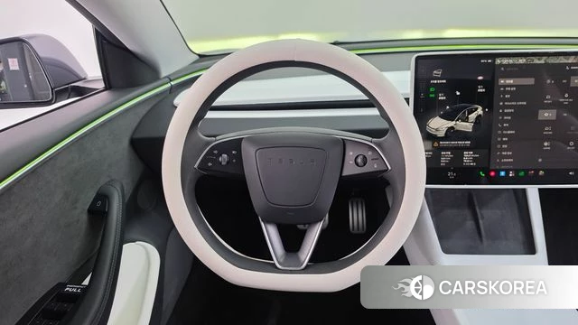 Tesla Model 3 2024 Серый из Кореи, фото 4