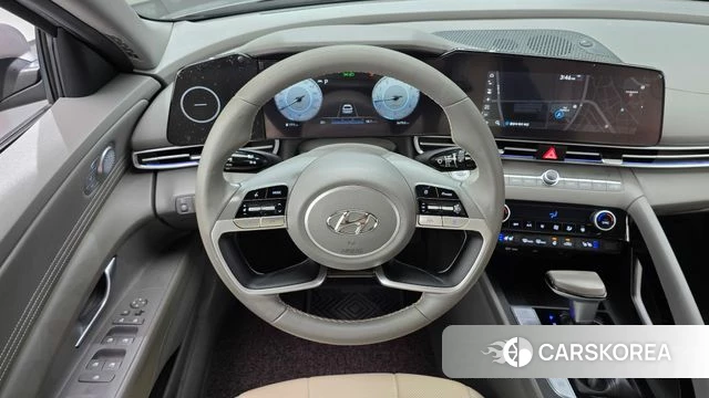 Hyundai Avante (CN7) 2023 Серебристо-серый из Кореи, фото 4
