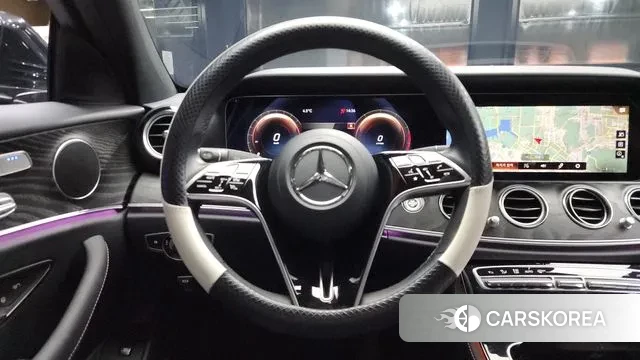 Mercedes-Benz E-Class W213 2023 Черный из Кореи, фото 4