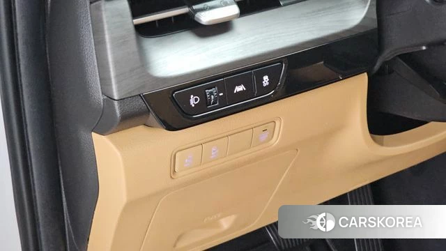 Kia Carnival 4th generation 2023 Белый из Кореи, фото 4