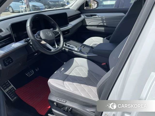 Volkswagen Tavendor 2023 Белый из Китая, фото 4
