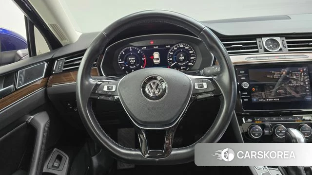 Volkswagen Passat GT (B8) 2018 Синий из Кореи, фото 4