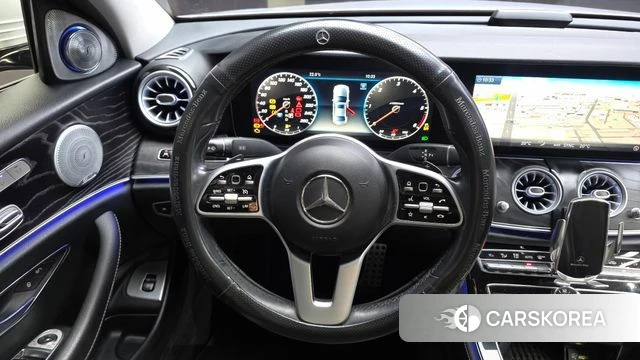 Mercedes-Benz E-Class W213 2019 Серебряный из Кореи, фото 4