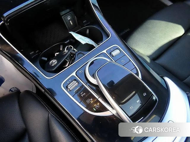 Mercedes-Benz C-Class W205 2020 Черный из Кореи, фото 4