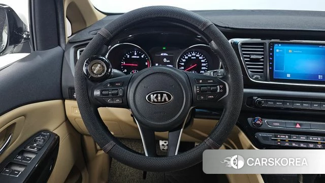 Kia The New Carnival 2018 Белый из Кореи, фото 4