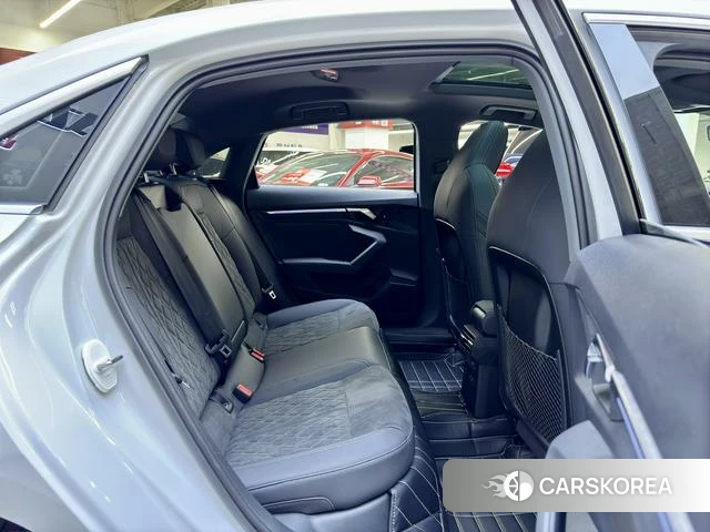 Audi A3 2024 Белый из Китая, фото 4