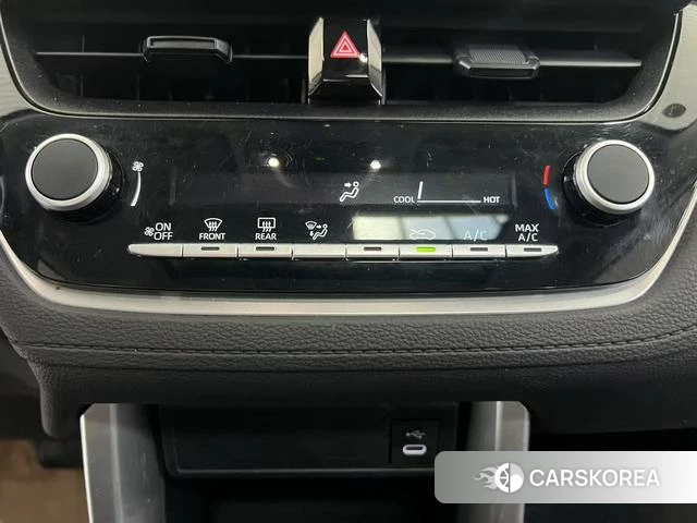 Toyota Corolla 2024 Черный из Китая, фото 4