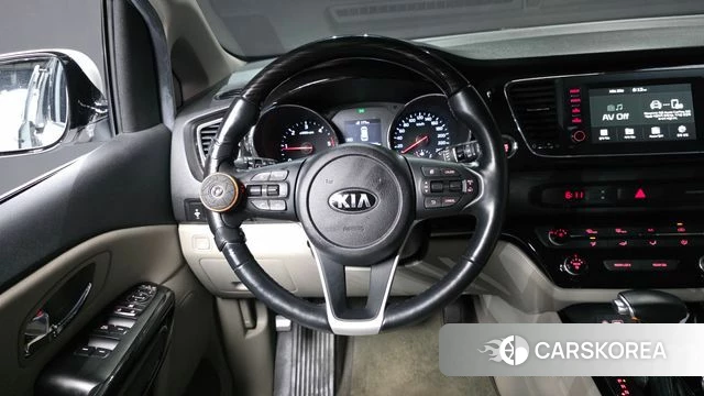 Kia The New Carnival 2018 Белый из Кореи, фото 4