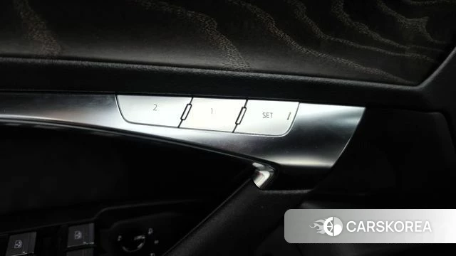 Audi A6 (C8) 2021 Синий из Кореи, фото 4
