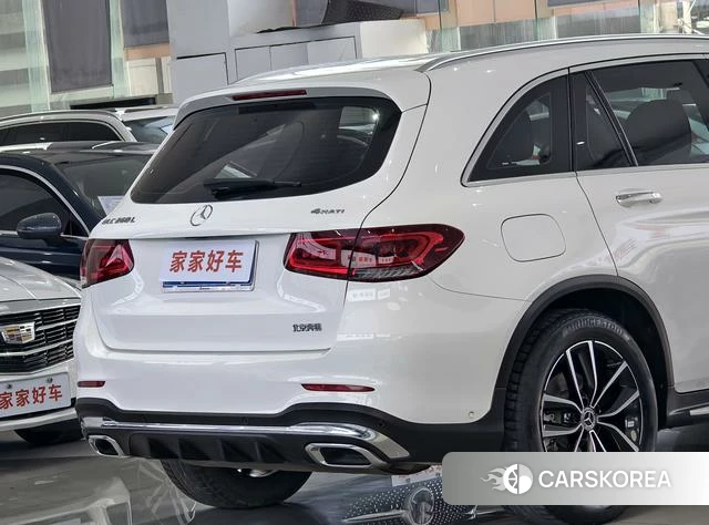 Mercedes-Benz GLC 2021 Белый из Китая, фото 4